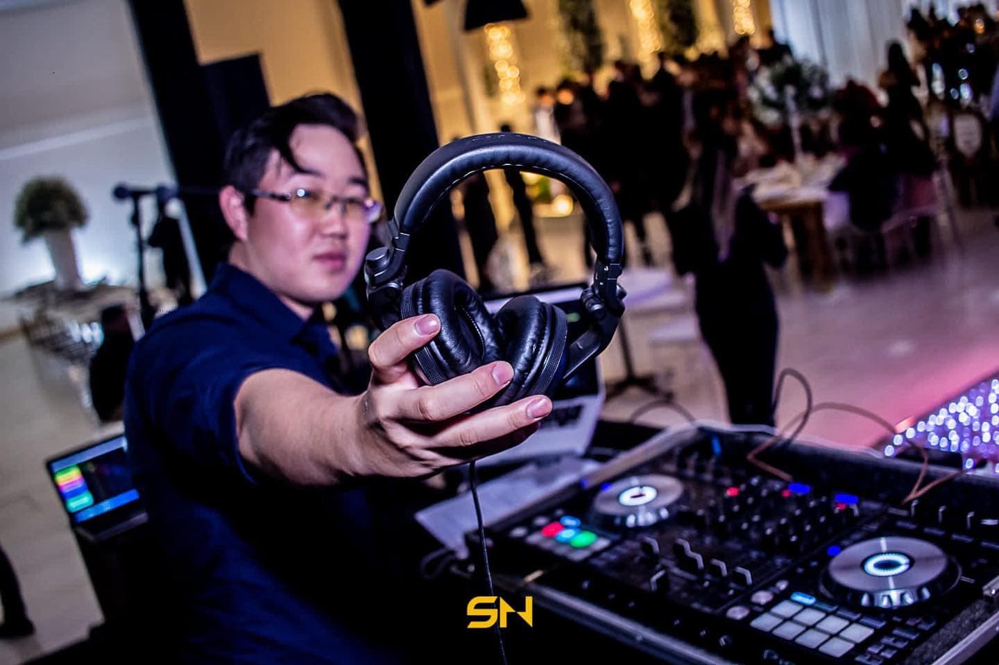 DJ Japa em apresentação ao vivo